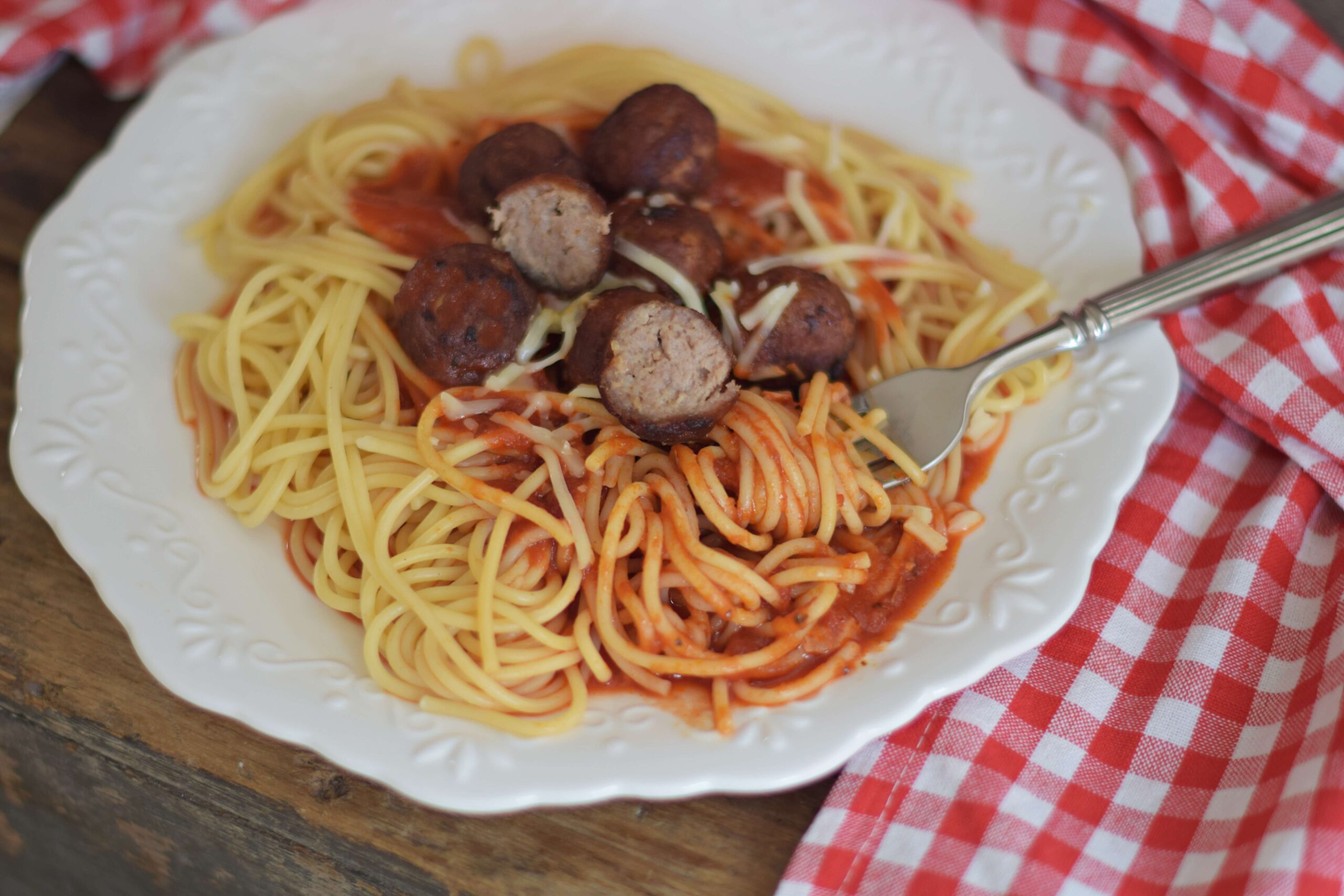 Húsgolyós spagetti