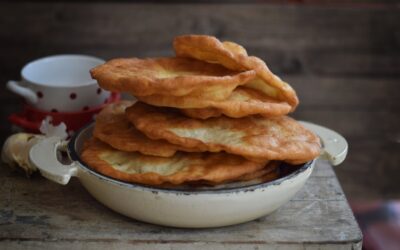 Krumplis lángos bögrésen